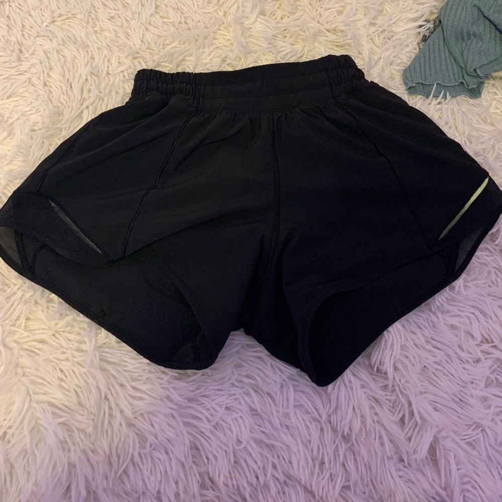lululemon black athletic shorts